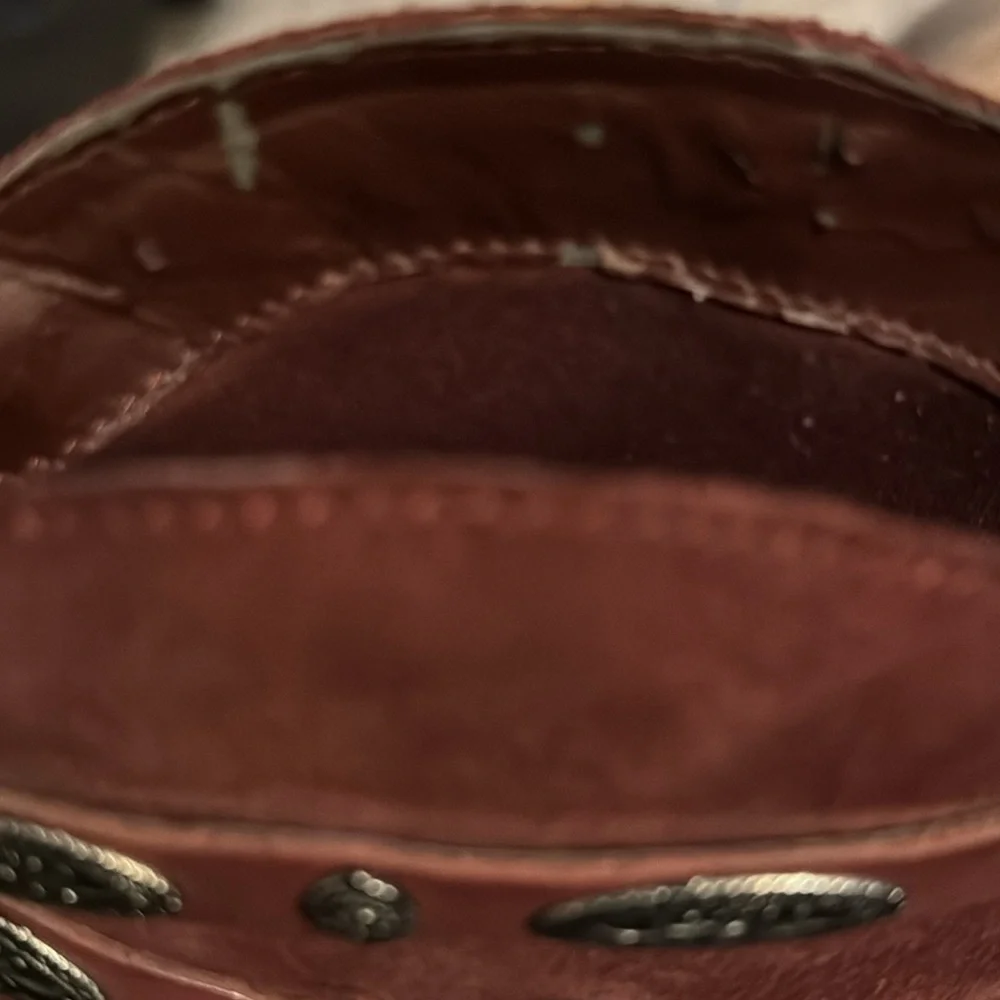 REBA Zabrina burgundy suede back zipper cabochon detailing booties boots Sz‎ 9